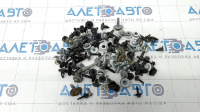 Hardware bumper-hood Jeep Cherokee KL 19-