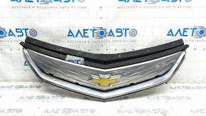 Radiator grill grill Chevrolet Volt 16 - chrome, with emblem, sand, cracks, break