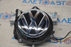 Trunk door handle with emblem VW Golf 15- with rear view camera, scratches on emblem