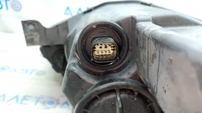 Headlight front left Chevrolet Volt 16 - scratches, sand