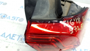 Light outer wing right VW Tiguan 18-usa, broken mount, scratches