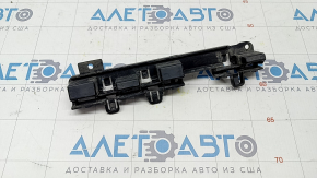 Front left threshold bracket BMW 3 G20 19-