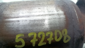 Exhaust manifold with catalytic converter Honda CRV 12-14 2.4 rusty, broken bolt