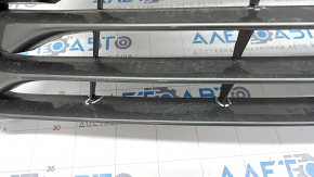 Radiator grill upper Lexus RX350 RX450h 16-19 cracks, breaks