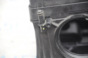 Air filter housing Ford Escape MK3 13-19 1.5T 1.6T cracks in the mount