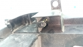 Radiator bracket left Jeep Cherokee KL 19- 2.4 broken mount