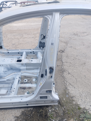 Body pillar central left Lexus IS250 IS300 IS350 06-13 on the body
