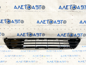 Ford Fusion mk5 17-18 front bumper lower grille gloss