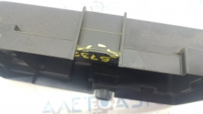 Jeep Cherokee KL 14-23 underhood fuse box cover broken latch
