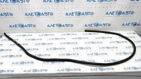Front bonnet seal VW Touareg 11-17