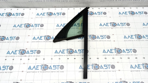 Door glass triangle front left VW Touareg 11-17