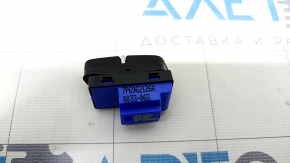 Central lock button front right VW Touareg 11-15