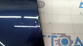 Door trim lower front left VW Touareg 11-17 with chrome molding, scratches, bumps