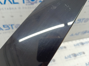 Door trim side front right VW Touareg 11-17 scratches