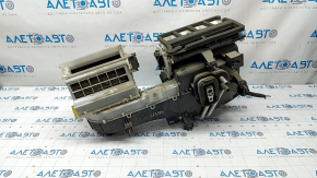 Heater assembly Suzuki Kizashi 10-15 crack crepe