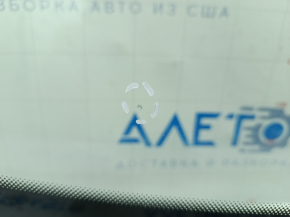 Windshield VW Touareg 11-16 under rain sensor, chips