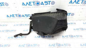 Air filter housing VW Touareg 11-17 3.6