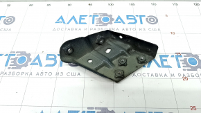 Front right wing bracket VW Touareg 11-17
