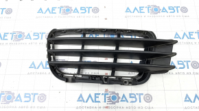 Front bumper side grille left VW Touareg 11-14 without parking sensors, broken
