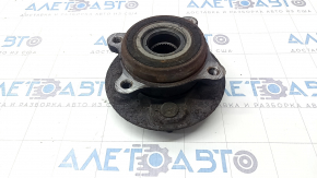 Front left hub Lexus RX350 RX450h 16-22 rusty, pin dented, play