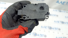 Actuator motor drive heater Mercedes CLA 14-19