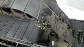 Heater housing bare Mercedes CLA 14-19 break fastener