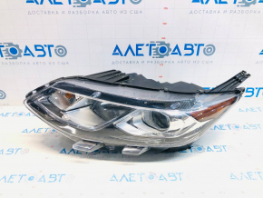 Headlight front left Chevrolet Volt 16 - chips, sand, broken mount, no fragment