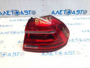 Light outer wing right VW Passat b8 16-19 USA LED light