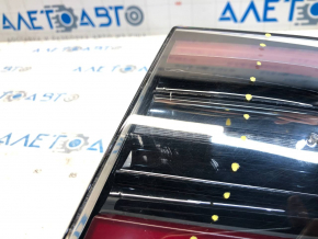 Light outer wing right Tesla Model 3 18- USA 3 pins, scratches, scuffs