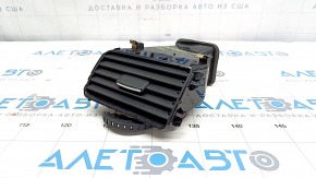 Front panel air duct deflector central right VW Touareg 11-14