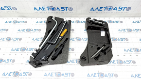 Tool kit set VW Touareg 11-17