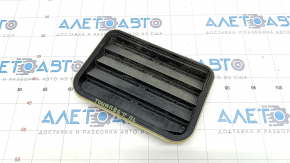 Ventilation shield left VW Touareg 11-17