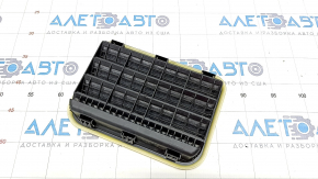Ventilation shield left VW Touareg 11-17