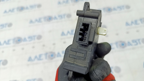 Actuator motor for the heater ventilation drive of a Subaru Legacy 15-19