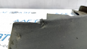 Front right mudguard VW Touareg 11-17 torn
