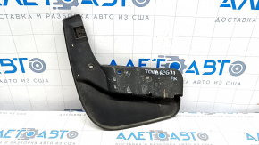Front right mudguard VW Touareg 11-17 torn