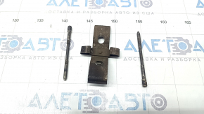 Brake shoe mounting bracket front right (set) VW Touareg 11-17