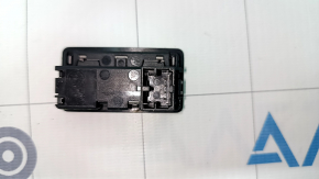 Button for closing the trunk door VW Touareg 11-17