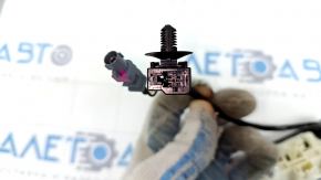 Rear view camera with button and trunk opening handle VW Touareg 11-15 under electric drive