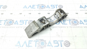 Front stabilizer mounting bracket right VW Touareg 11-17