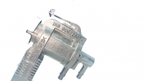Vacuum system electromagnetic valve VW Touareg 11-17