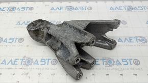 Engine mount bracket right VW Touareg 11-17 3.6