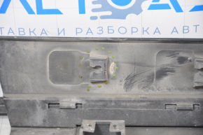 Right threshold Ford Escape MK3 17-19 rest structure, breakage of the fastener
