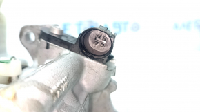 Master brake cylinder with reservoir VW Touareg 11-17 with cover