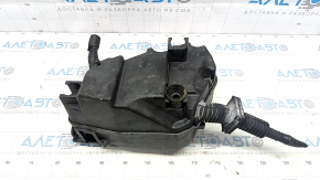 Underhood fuse box assembly VW Touareg 11-17 with cover