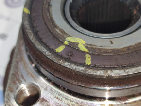 Rear left hub VW Tiguan 18 - rusty, ABS magnetic ring defect