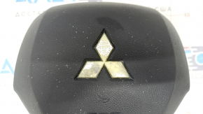 Airbag in the steering wheel driver's Mitsubishi Outlander 16-21 rest, chrome is used, rusty pyropatron