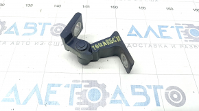 Upper front right door hinge VW Touareg 11-17
