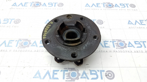 Rear right hub VW Touareg 11-17 complete with bearing, rusty