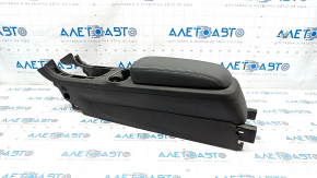 Console central armrest Chevrolet Volt 11-15 leather black, scratches, scratches on leather